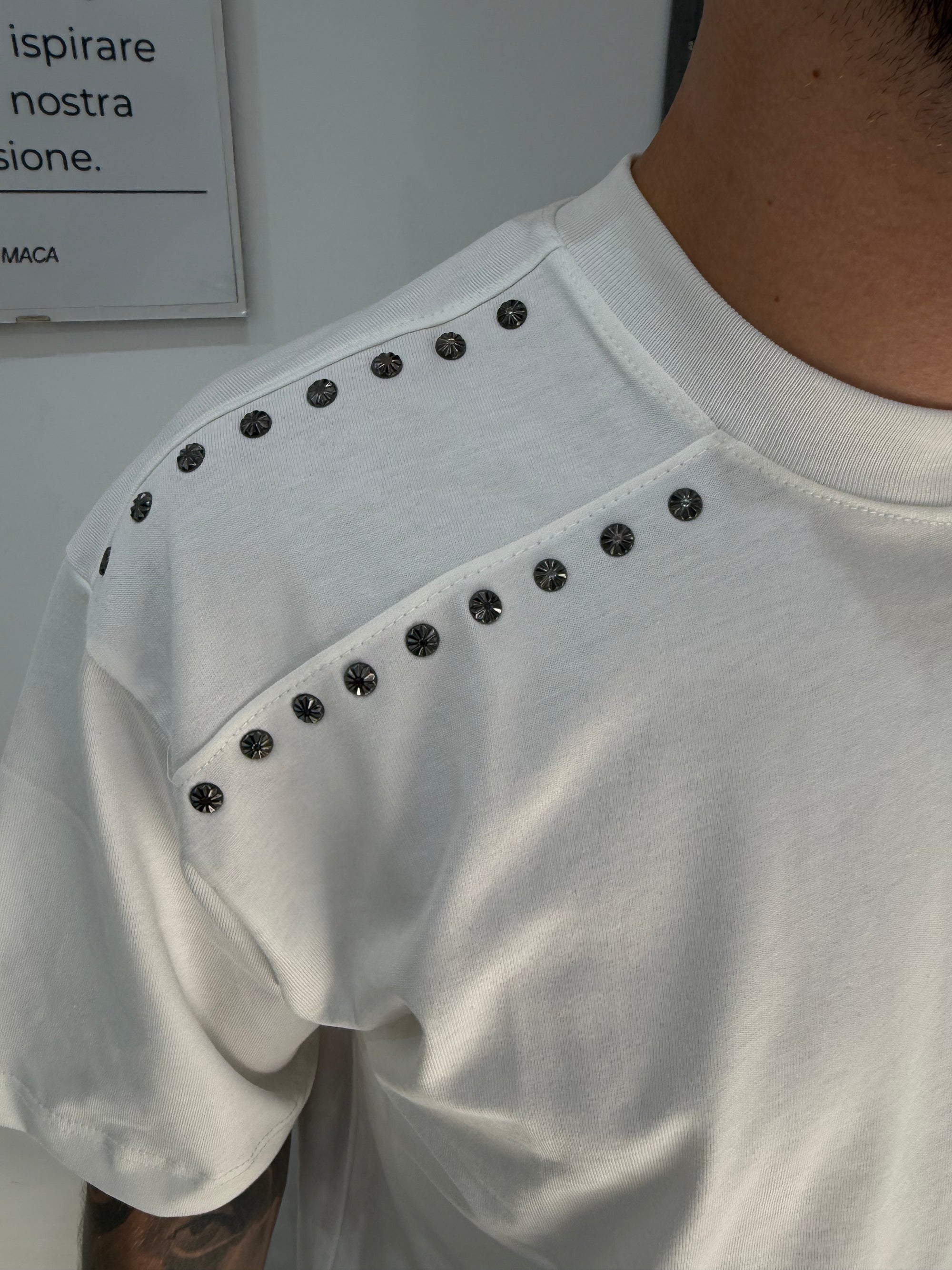 t-shirt studs