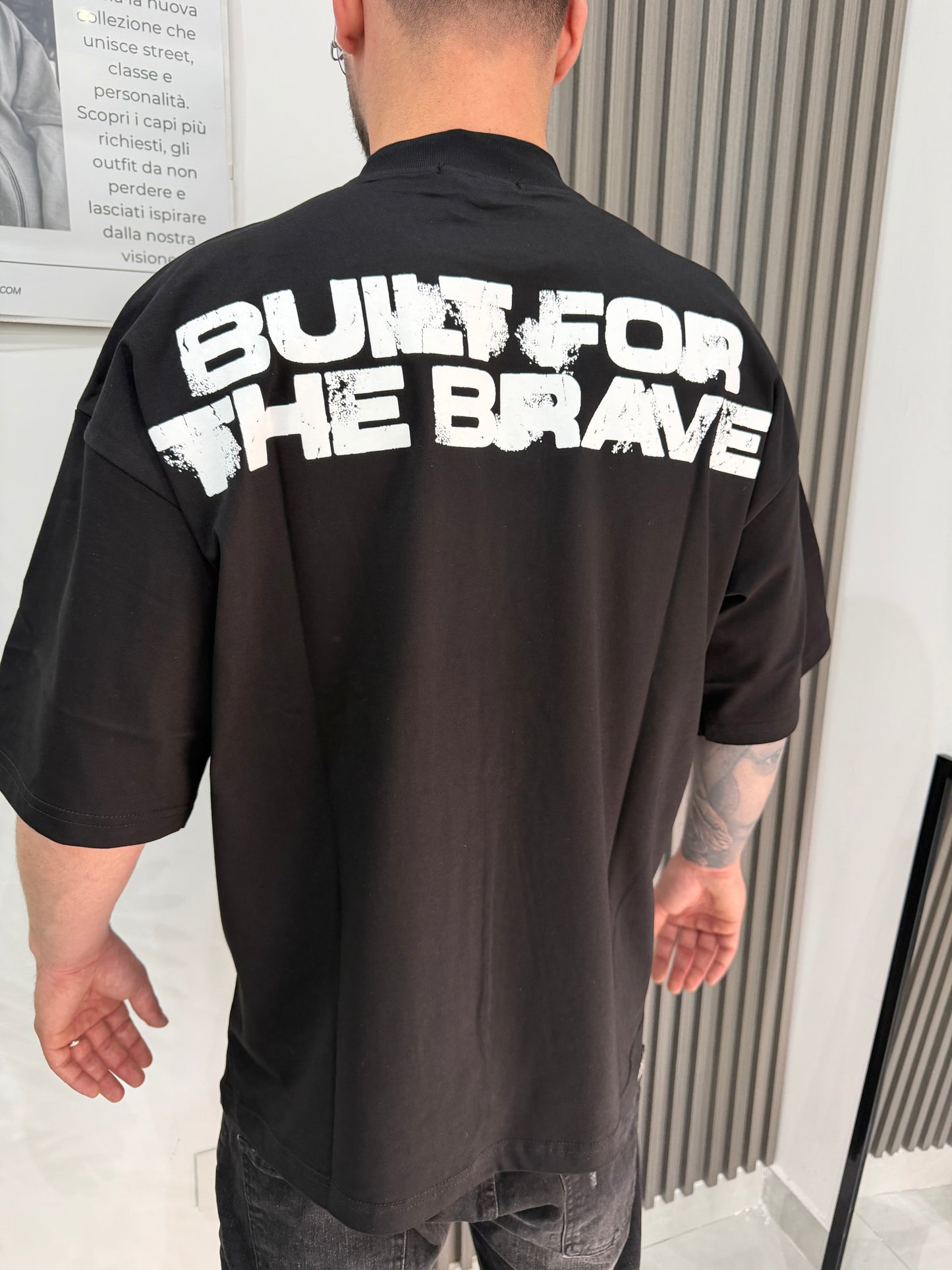 T-shirt brave