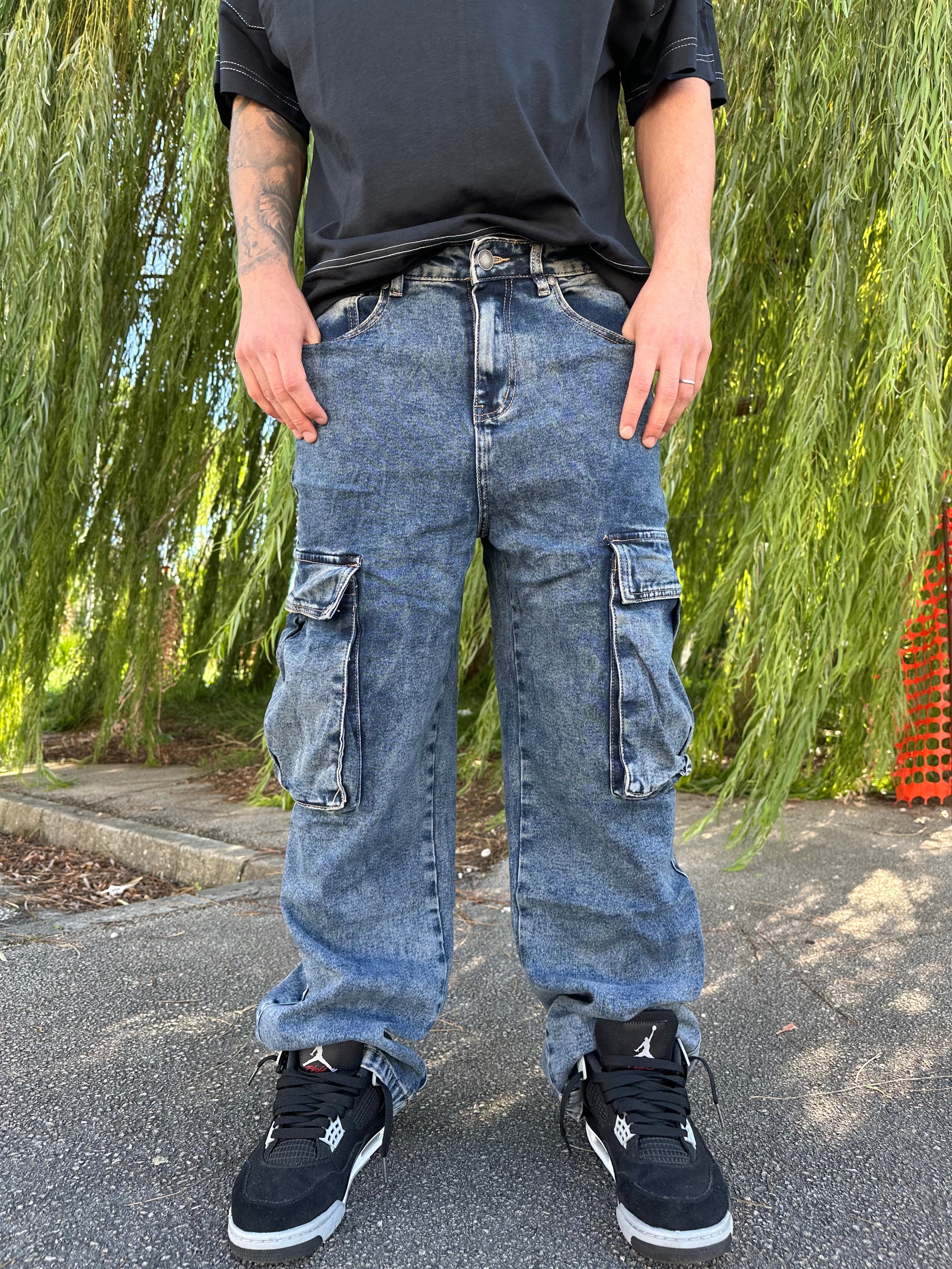Cargo relaxed