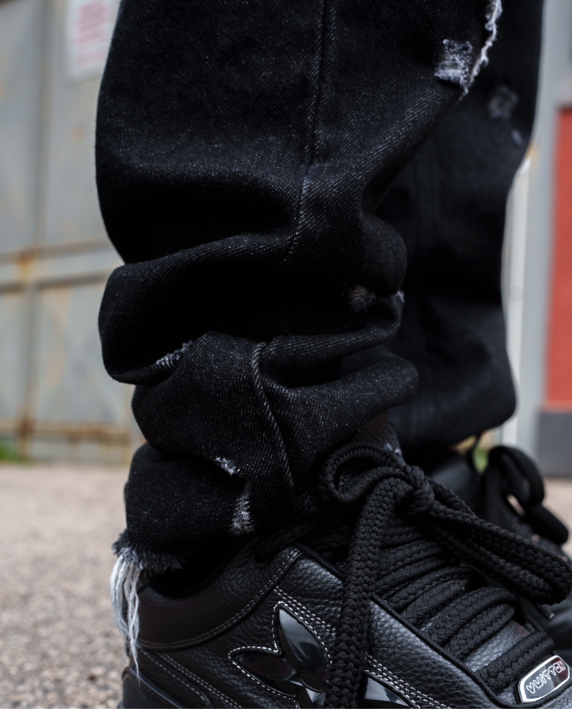 Baggy straight fit ripped