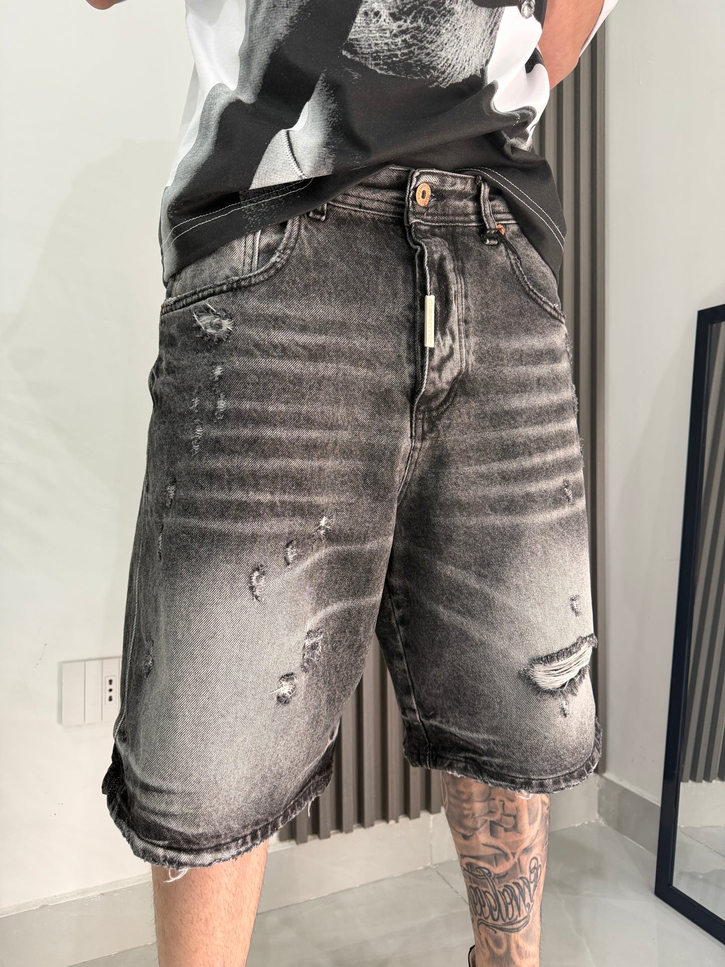 Short Black