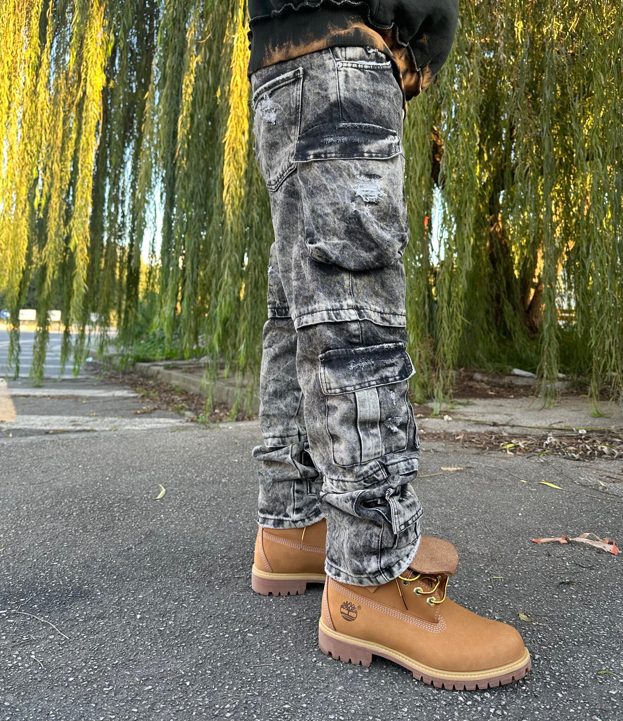 CARGO BLACK