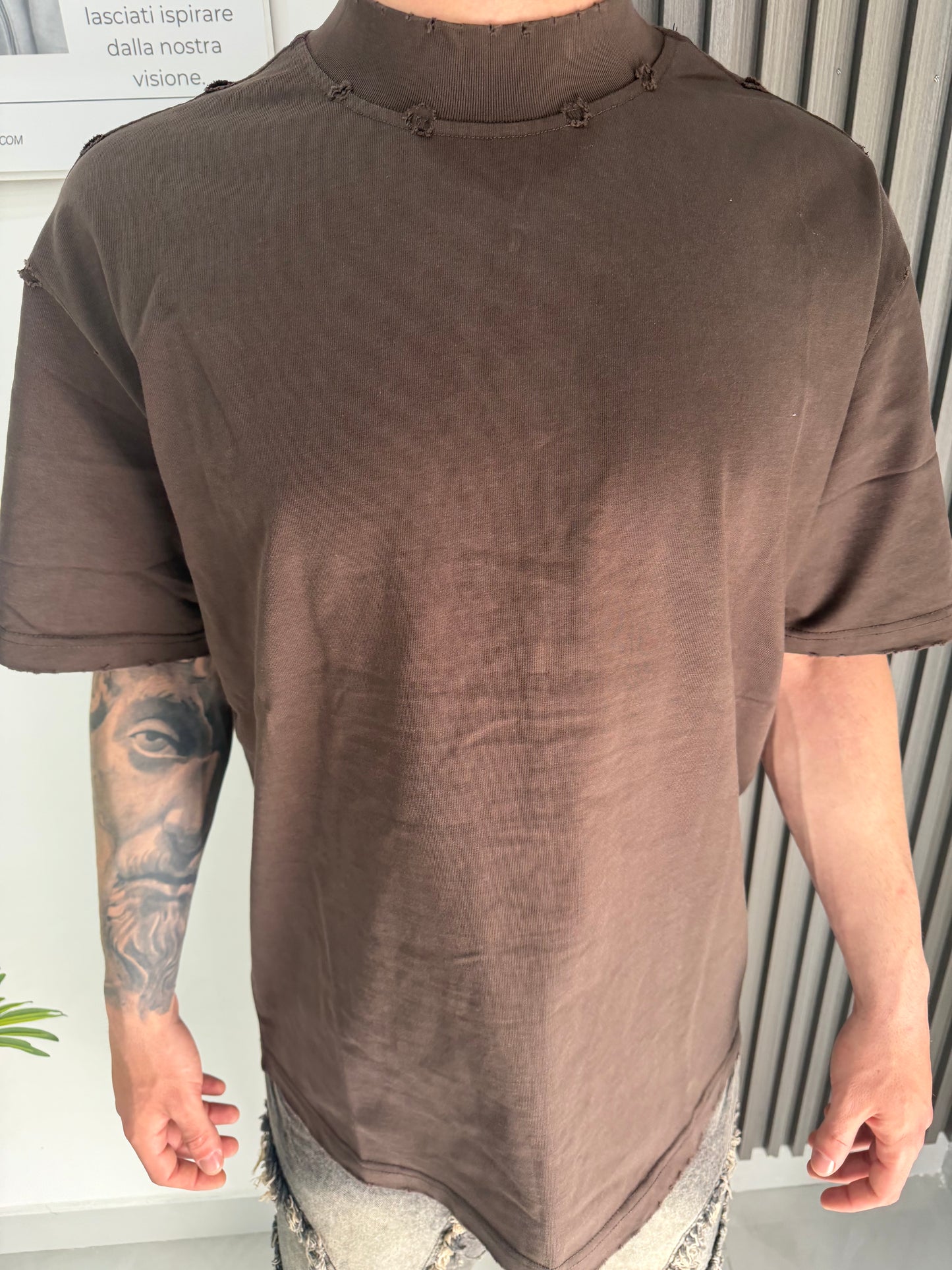 T-Shirt Hole
