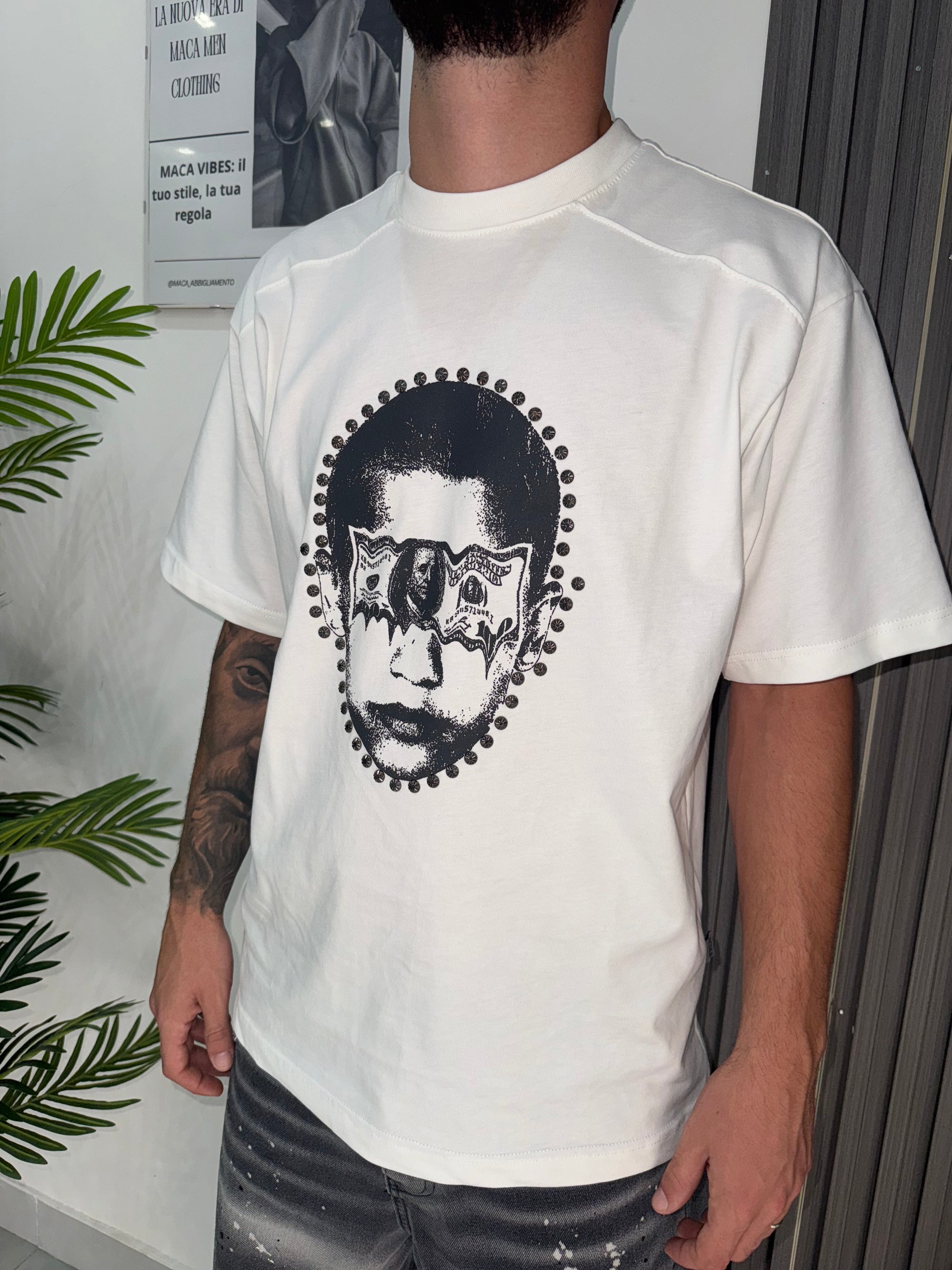 T-shirt money